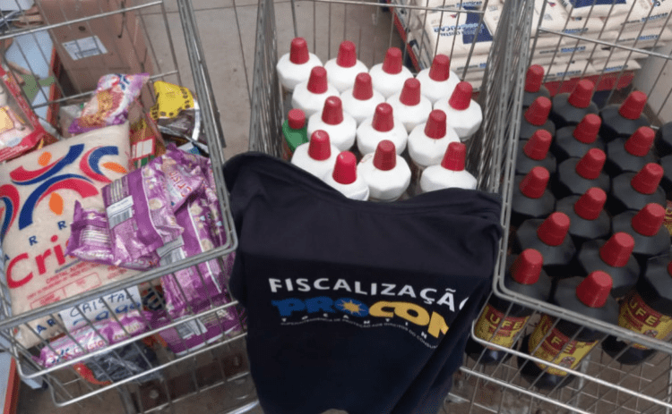 Procon Tocantins apreende mais de 500 produtos vencidos em Itaporã e Rio dos Bois