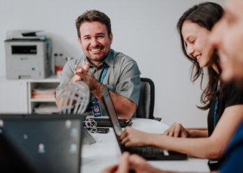 Energisa está com vagas abertas para coordenador, supervisor e técnico em três cidades 