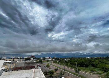 Chuvas fortes devem marcar o final de semana de Carnaval no Tocantins: Sol deve aparecer a partir de segunda