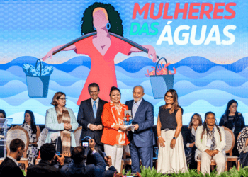 Pela primeira vez, Secretária de Estado recebe prêmio nacional em Brasília por atuação de excelência na piscicultura tocantinense