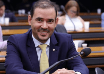 Deputado Vicentinho Júnior é eleito presidente da Comissão de Agricultura da Câmara