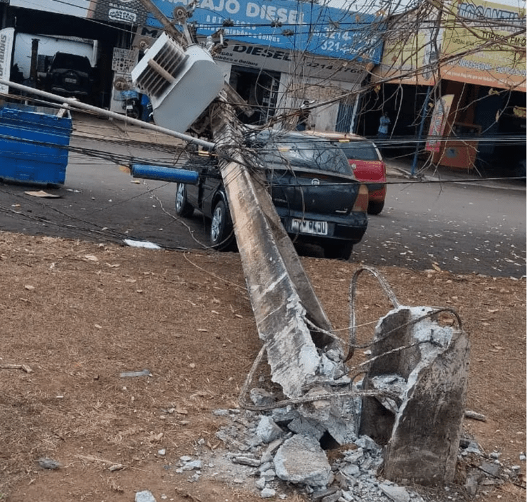 Mais de 1,3 milhão de raios e 92 postes derrubados: balanços mostram importância de cuidados dos tocantinenses com a rede elétrica