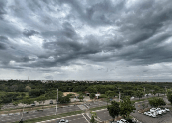 Previsão de chuvas para o final de semana no Tocantins: ventos podem chegar a 60km/h, diz metereologista