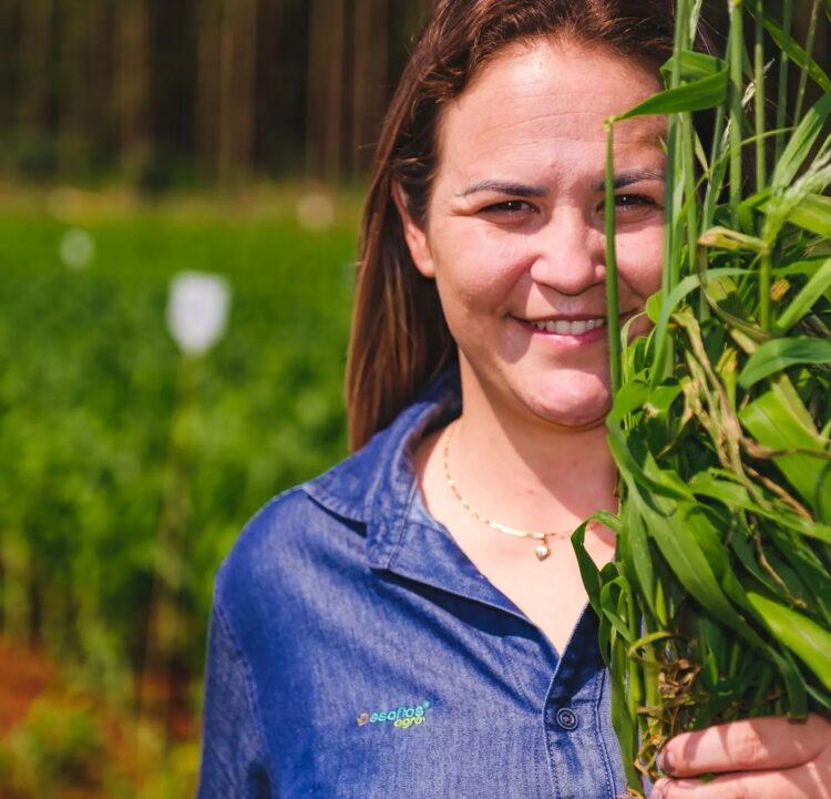 Gizelly Santos, engenheira agrônoma e maior especialista em plantas daninhas do Brasil, apresentará palestra na programação da Agro 360 Tocantins em Peixe