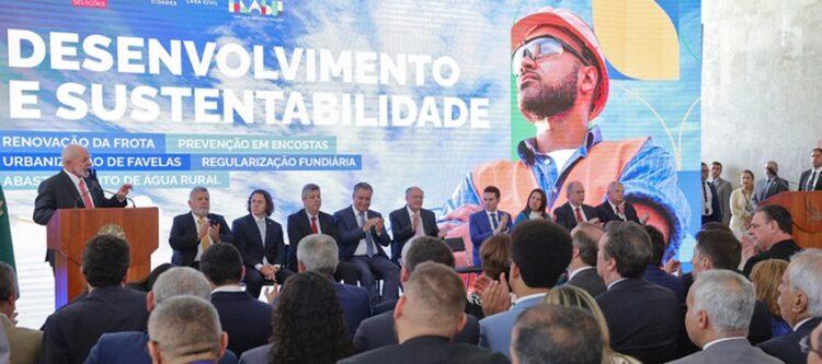 Governo Federal anuncia R$ 400 milhões para abastecimento de água em áreas rurais