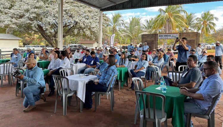 Rota da Pecuária apresenta tecnologias de melhoramento genético no município de Dois Irmãos