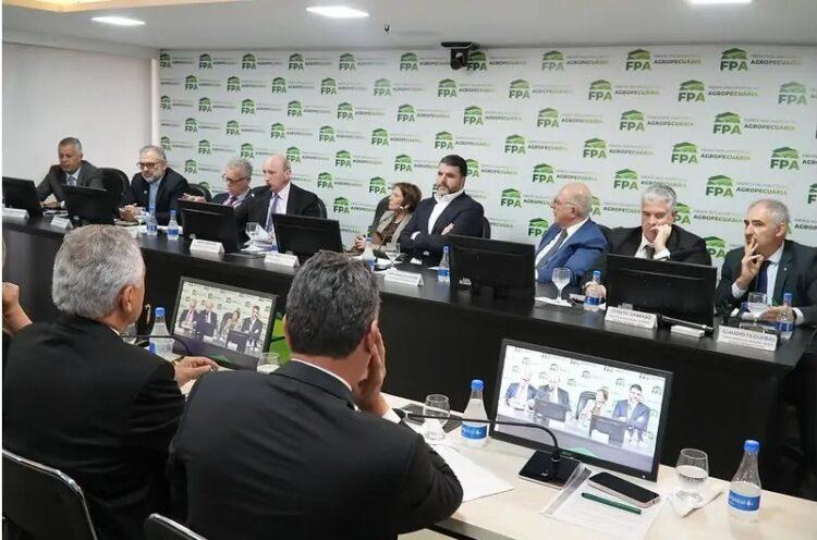 Bancada do Agro no Congresso segue contrária ao Governo devido a atrito no setor