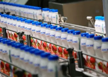 Após criticar a soja brasileira, Danone enfrenta ameaças de boicote