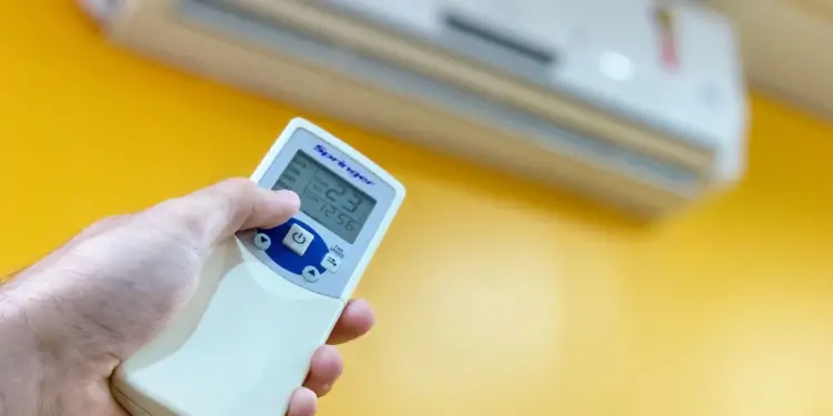 A conta de energia subiu? Saiba o que pode ter impactado e o que fazer para evitar pagar mais caro