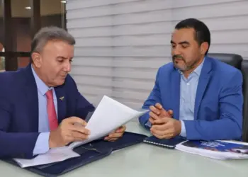 Governador Wanderlei Barbosa se reúne com o prefeito eleito de Palmas, Eduardo Siqueira Campos, para discutir cooperação e o futuro da capital