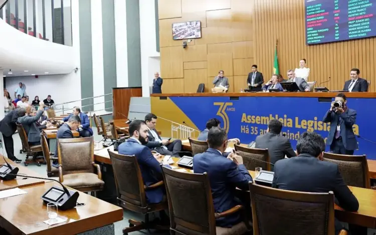 Aleto aprova PEC que altera o limite das emendas no orçamento estadual