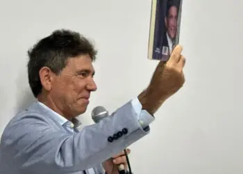 Em Tocantinópolis, o advogado Dr. Luís Otávio Fraz conta mais sobre o livro ‘Tocantins e Eu’