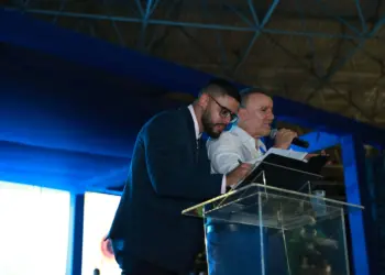 Prefeito Eduardo Siqueira dá posse para 29 secretários da Prefeitura de Palmas