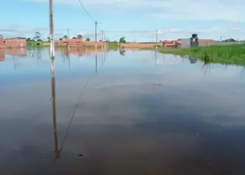 Concessionária orienta sobre cuidados com eletricidade em regiões alagadas