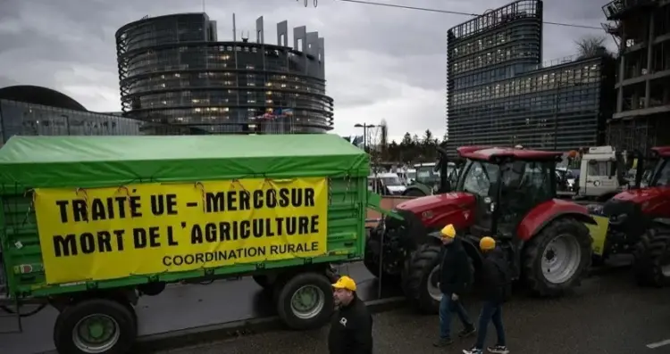 Agricultores franceses protestam contra o acordo UE-Mercosul