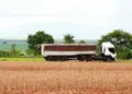Fretes rodoviários podem subir até 20% no escoamento da primeira safra no Brasil