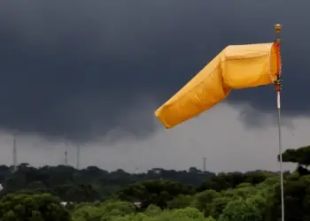 Primeiro dia de 2025 será com fortes chuvas e temporais