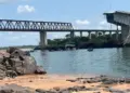 Atrasos em licitação e montagem comprometem serviço de balsa após queda de ponte entre TO e MA