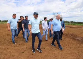 Em visita, governador Wanderlei Barbosa conhece projeto inovador de criação de gado em Gurupi na Fazenda Brilhante, da família Stival