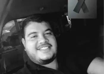 Filho de ex-prefeito é assassinado a tiros durante assalto em fazenda; criminosos fogem com carros e reféns