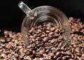Preço do café dispara e atinge maior alta em 28 anos