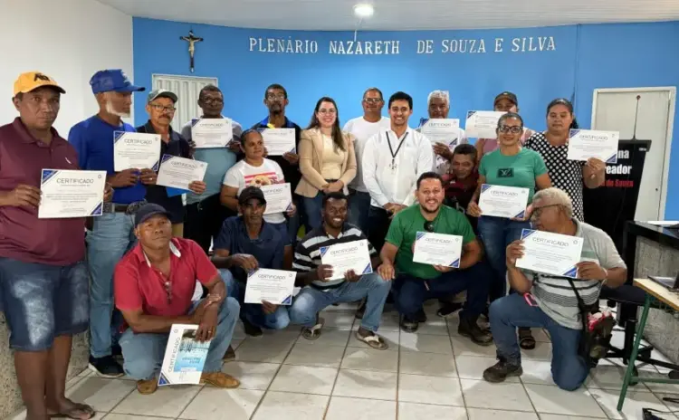 Capacitação para pescadores artesanais é promovida em Ipueiras