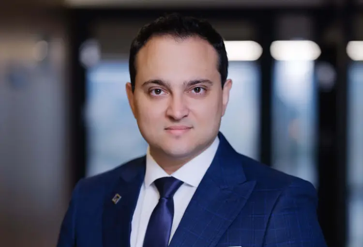 Trabalhar aos domingos e feriados: O que muda com a nova portaria nº 3.665/2023