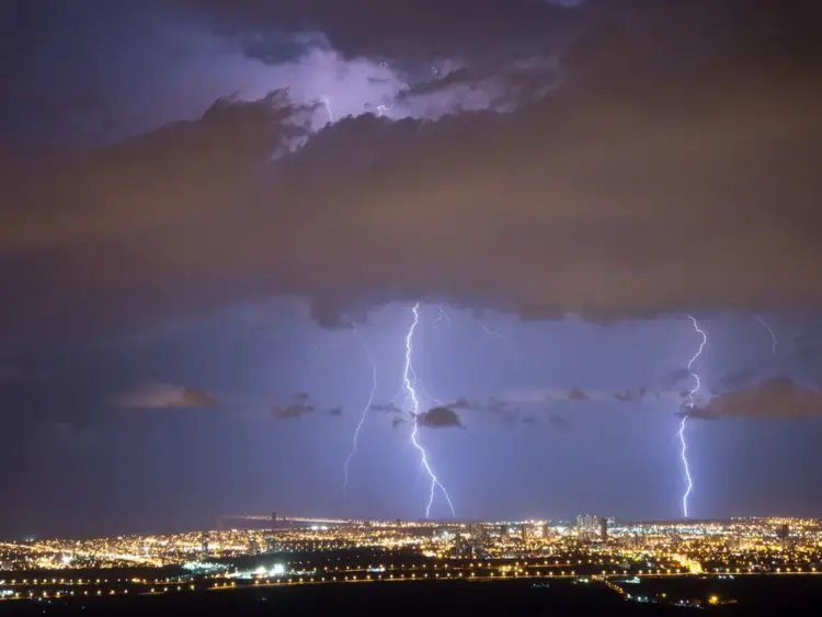 Alerta: Número de raios no Tocantins ultrapassa a marca de 2,6 milhões em 2025