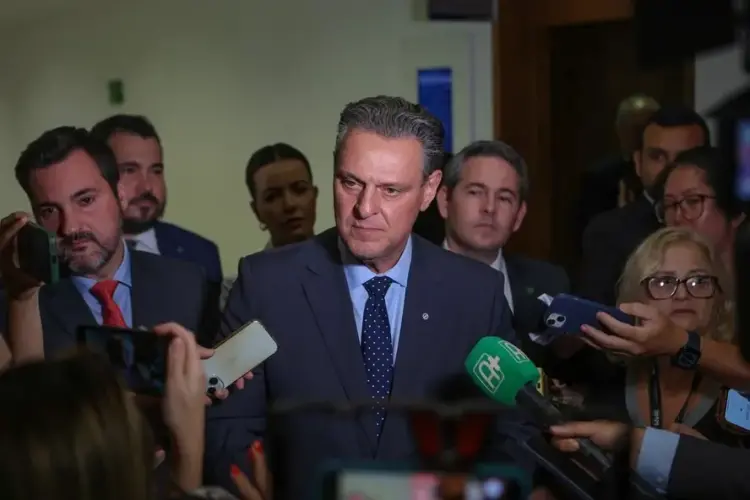 Plano Safra 25/26 seguirá forte mesmo com alta de juros, assegura Fávaro