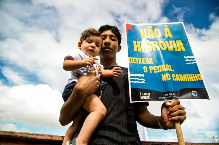 Movimento dos Atingidos por Barragens faz mutirão contra hidrovia e alerta sobre impactos no Tocantins‑Araguaia