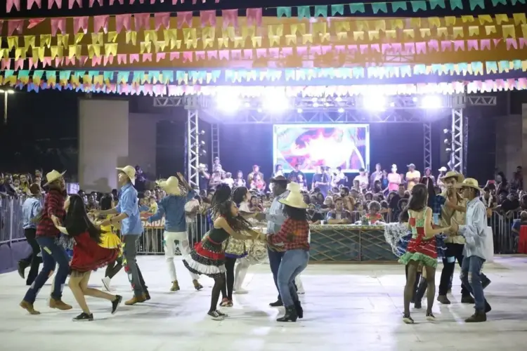 Zé Ricardo & Thiago e Lambasaia são destaques do Arraiá da Amizade 2025, que também terá artistas regionais e concurso de juninas