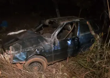 Carro capota na TO-030 e casal de agricultores morre entre Taquaruçu e Buritirana