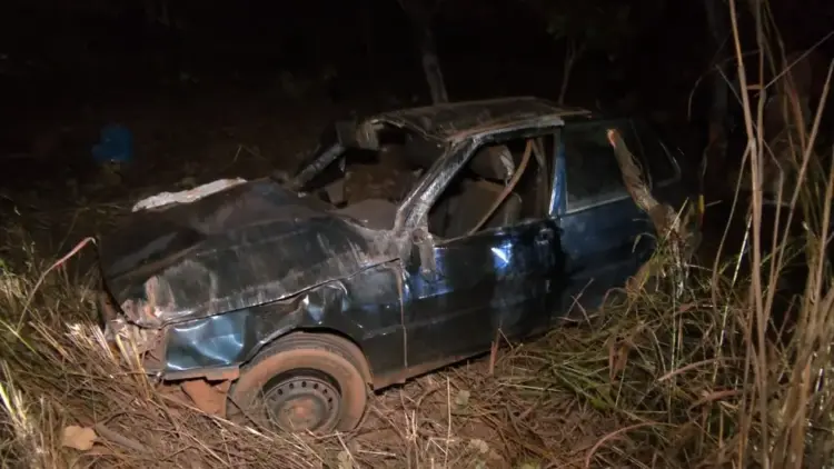 Carro capota na TO-030 e casal de agricultores morre entre Taquaruçu e Buritirana