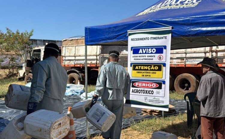 Projeto itinerante de coleta de embalagens de agrotóxicos é reforçado em todo Estado