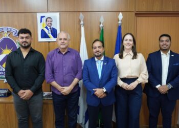 Parcerias para ampliar acesso ao crédito pautam encontro entre Estado e Solve Gestão e Negócios