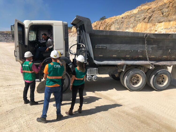 Registros de acidentes elétricos com a comunidade quase dobram no primeiro semestre de 2025