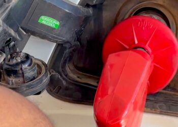 Megaoperação desmonta esquema do PCC ligado ao mercado de combustíveis