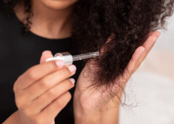 Cuidado com o cabelo: maior exposição ao sol e à água exige atenção extra na volta das férias