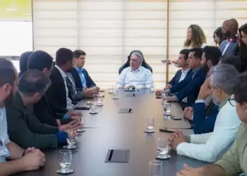 Laurez Moreira recebe João Campos em Palmas para intercâmbio de gestão pública