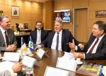 Laurez se reúne com ministérios da Agricultura e Pesca para tratar de estradas vicinais e políticas do setor