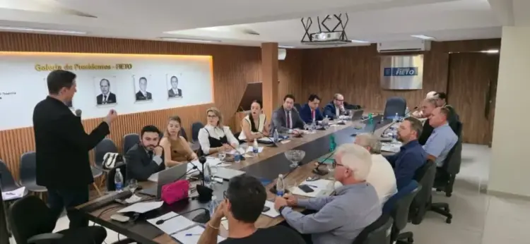 FAET participa da etapa estadual da II Conferência Nacional do Trabalho em Palmas