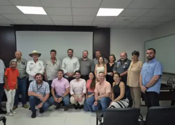 Voluntários se reúnem para o lançamento do V Leilão Direito de Viver em prol do Hospital de Amor