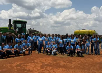 Estudantes vivenciam o dia a dia do campo em mais uma edição do Se Liga Na Fazenda do Grupo Wink em parceria com a Aprosoja Tocantins