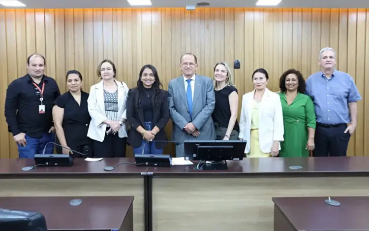 Comissão de Meio Ambiente da Aleto recebe representantes do fórum nacional sobre agrotóxicos