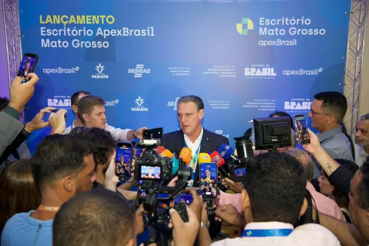 Ministro Fávaro reage a demarcações indígenas em MT e fala em “exagero” e revisão da medida