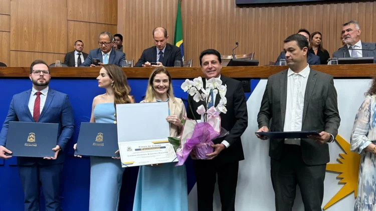 Caroline Barcellos recebe Título de Cidadã Tocantinense e tem atuação no agro reconhecida na Assembleia Legislativa