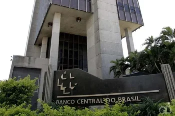 Manutenção da Selic pelo Banco Central gera críticas de setores produtivos