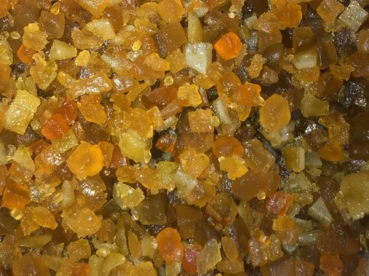 Mesmo com fama controversa, frutas cristalizadas seguem queridas e impulsionam produção