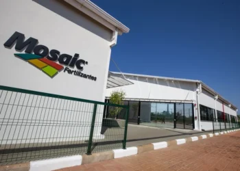 Mosaic registra queda na demanda por fertilizantes no fim de 2025, mas projeta melhora em 2026