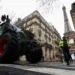 Agricultores bloqueiam Paris e pressionam governo Macron contra acordo com o Mercosul